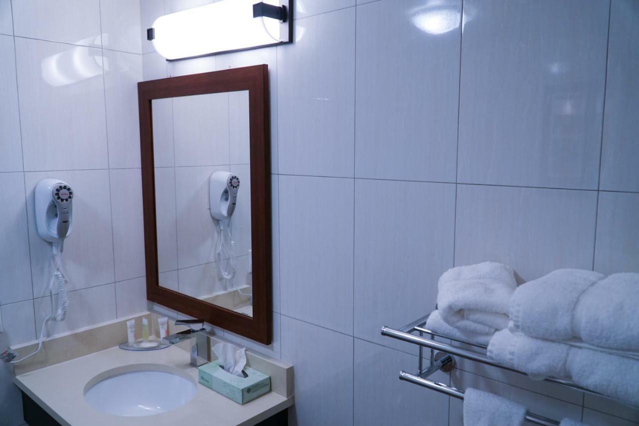 Hotel Mint Jfk Airport New York Extérieur photo